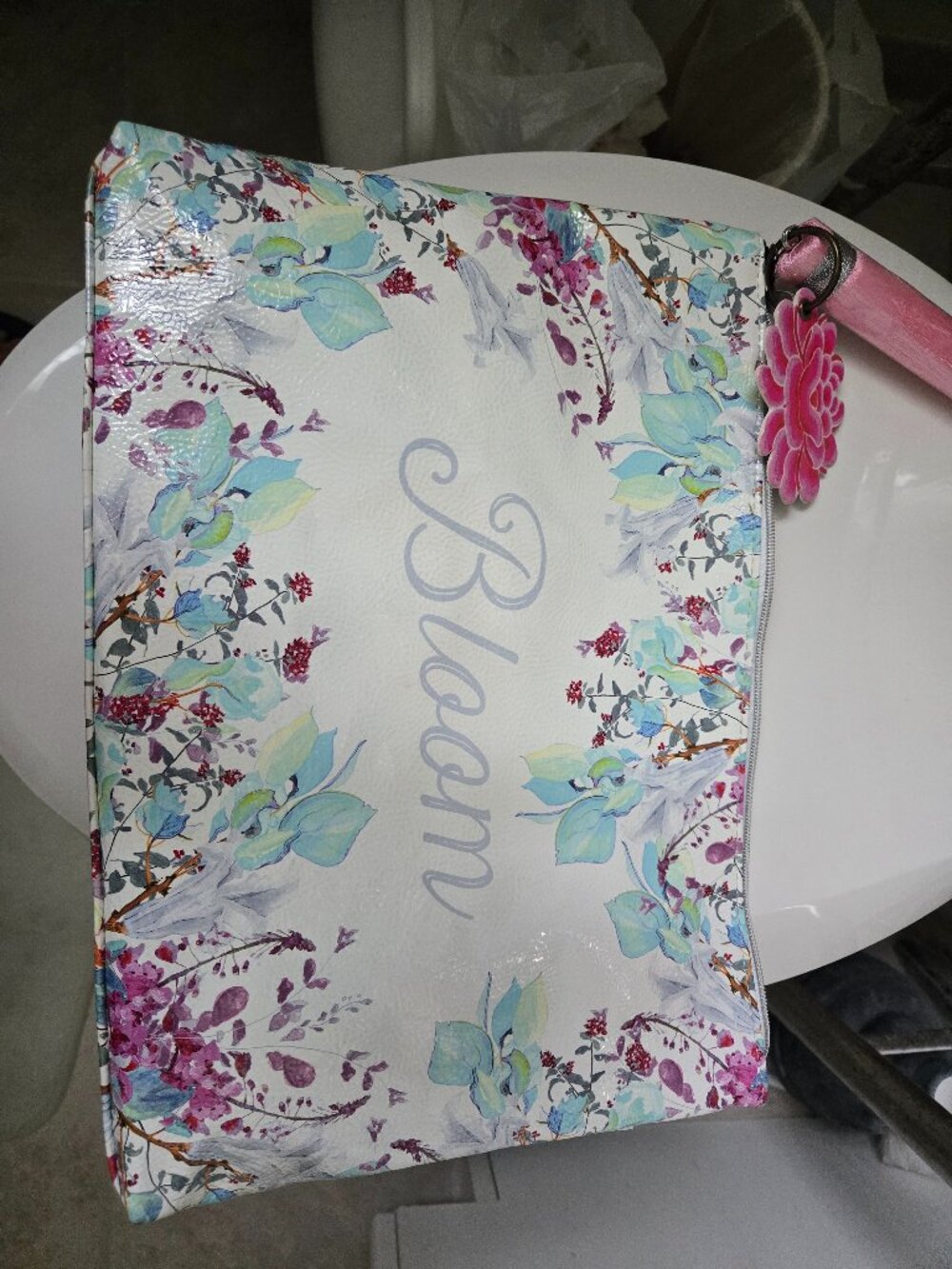 Bloom Papayai make up or wristlet